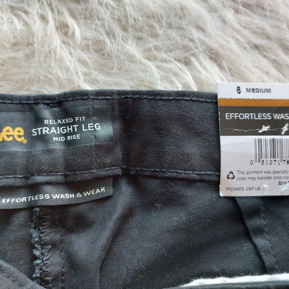 NWT Lee Women's Relaxed Fit Straight Leg Mid Rise Jeans Size: 6M - Picture 8 of 11